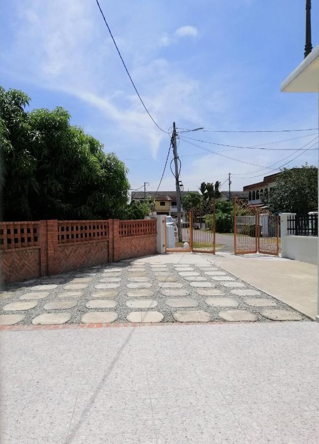 Klebang Seacove Spacious 5Br Villa By Nestcove Malacca Buitenkant foto